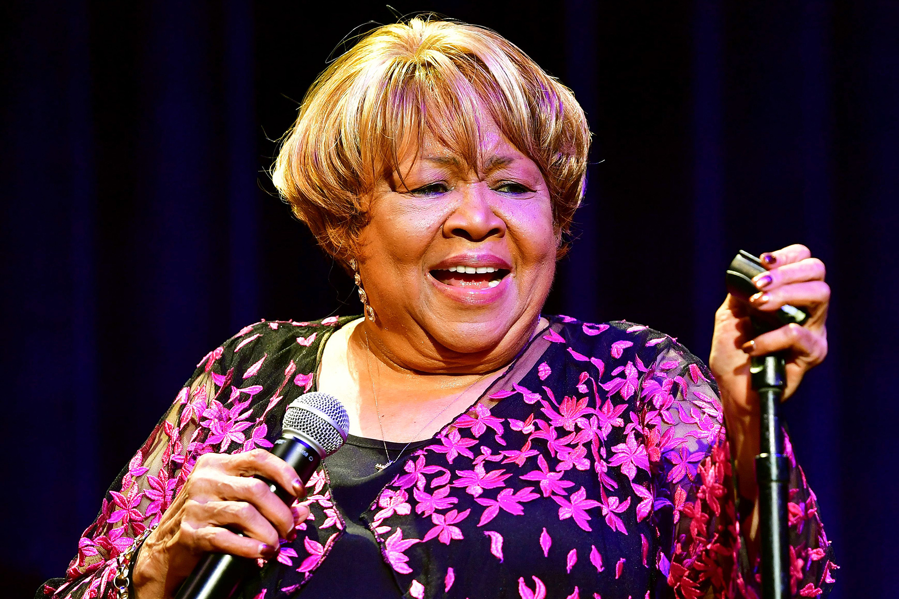 mavis staples at home - Fans Joji™ Store